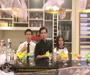 廣州南沙萬達維意定制客戶答謝酒會專場，學(xué)員調(diào)酒活動實踐